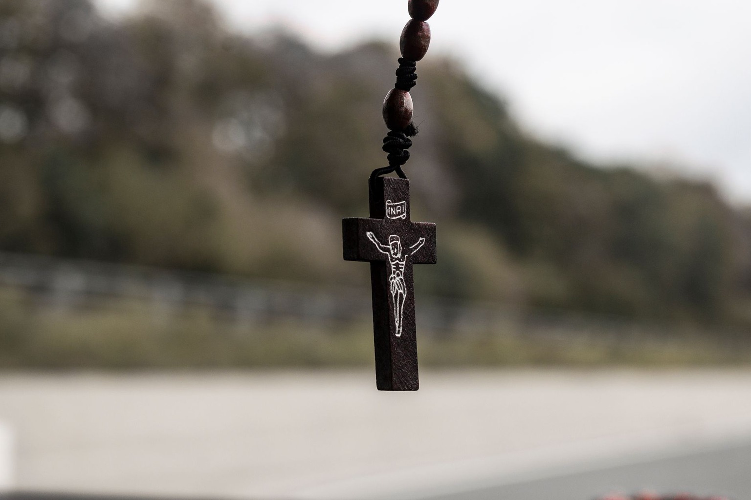 Różaniec jako potężna broń w walce duchowej